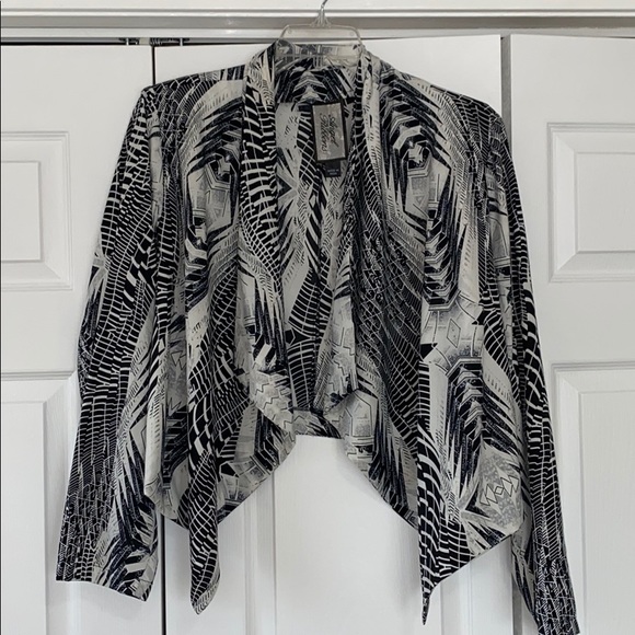Angel Ribbons Jackets & Blazers - Angel Ribbons crop jacket